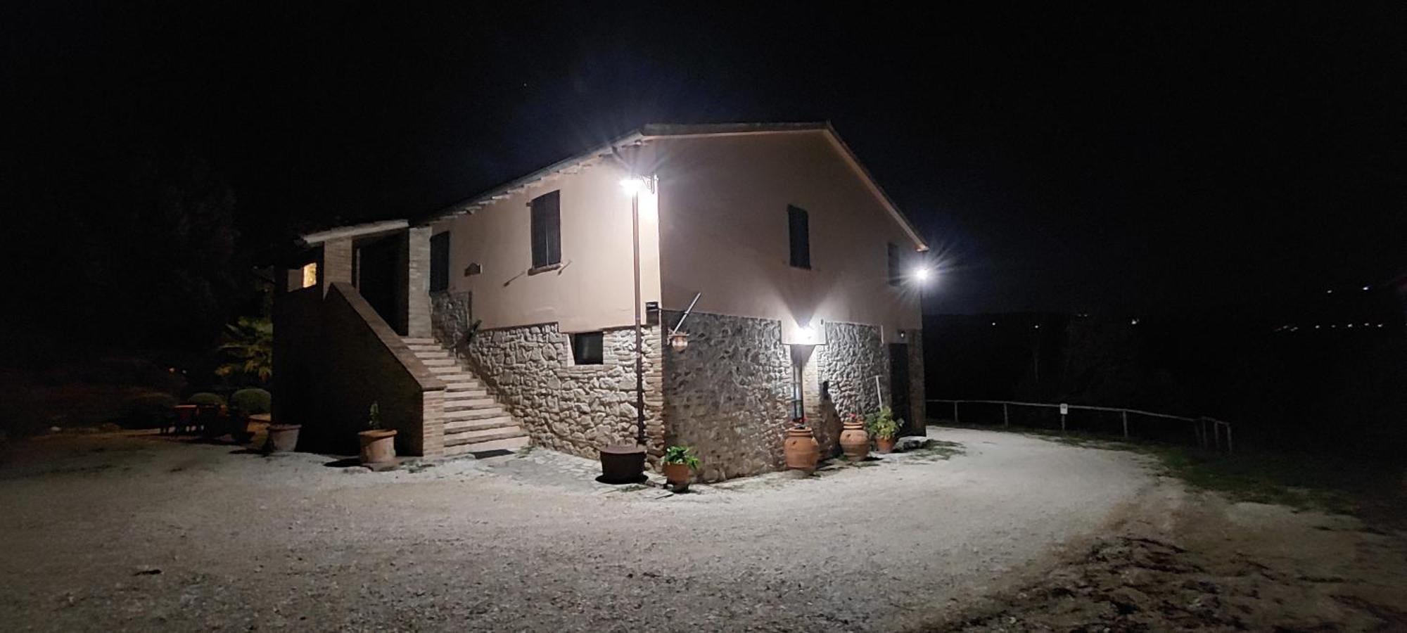 فيلا Il Borghetto تودي المظهر الخارجي الصورة